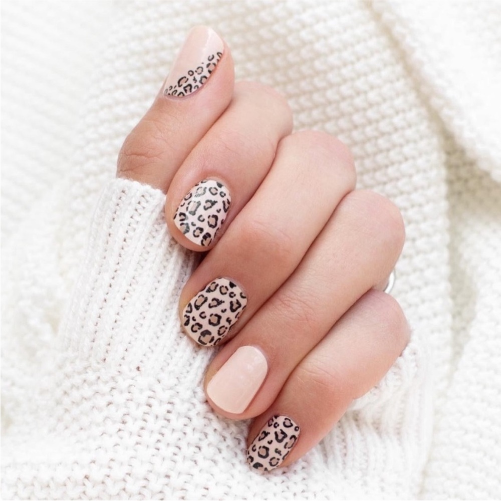 *Retired* Color Street: Trend Spotted | Leopard Print Animal Neutral Beige Nude - Picture 5 of 12